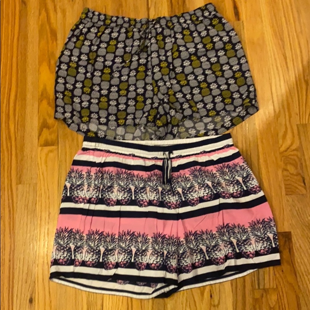 Crown & Ivy Pineapple Shorts